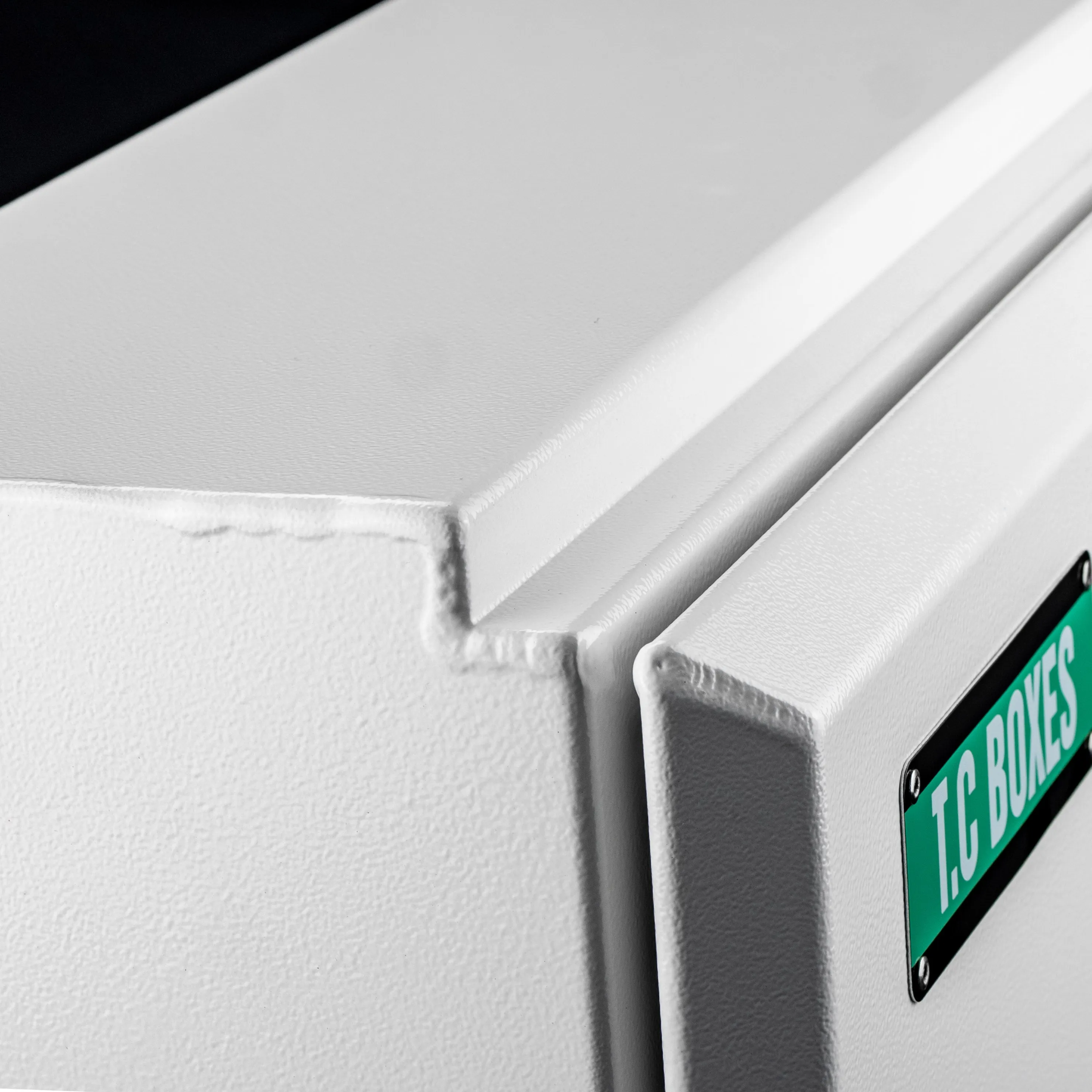 600mm NTR Tapered Aluminium Under Tray Toolbox (Pair) - White