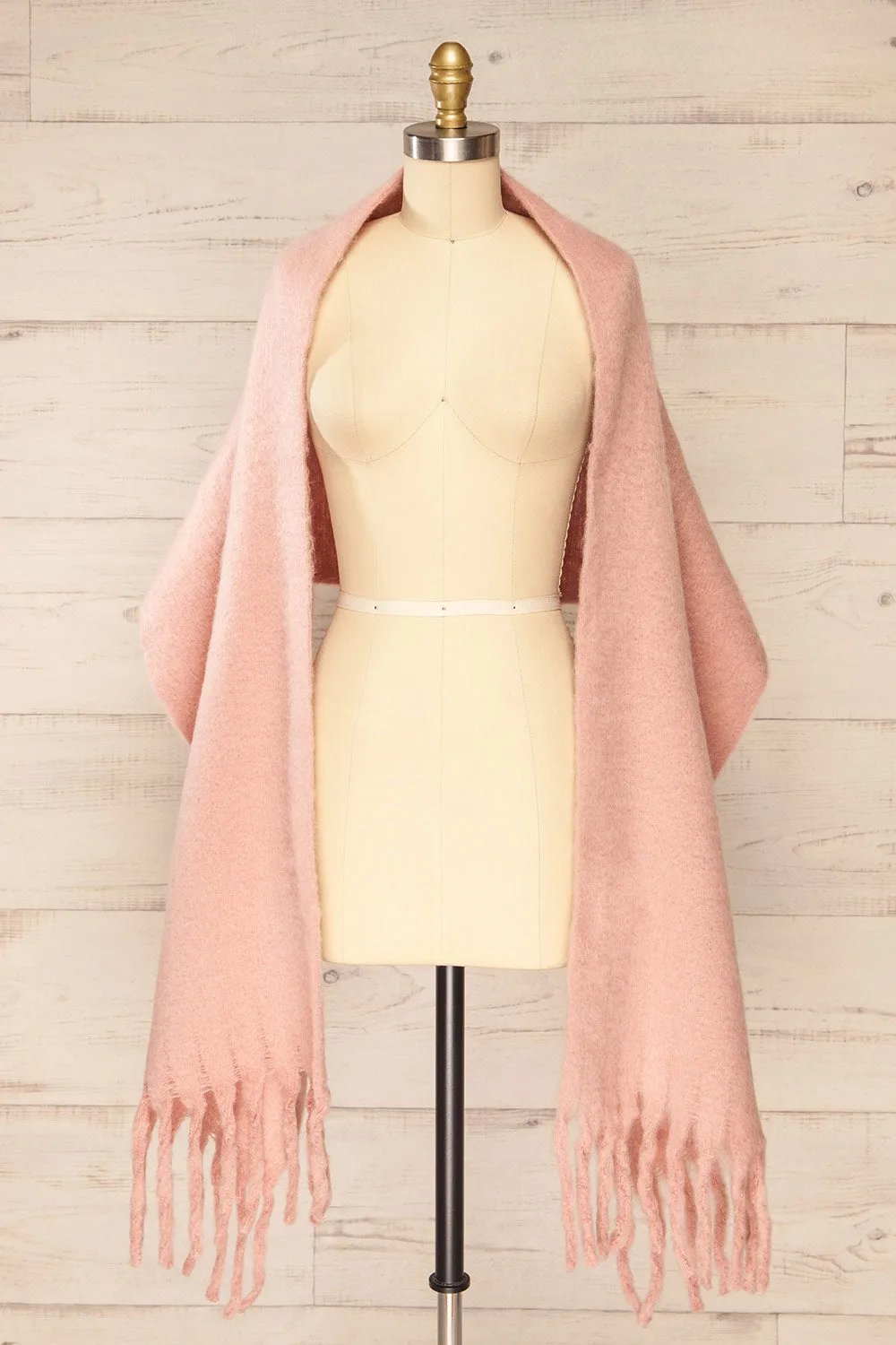 Antananarivo | Soft Knit Blush Scarf