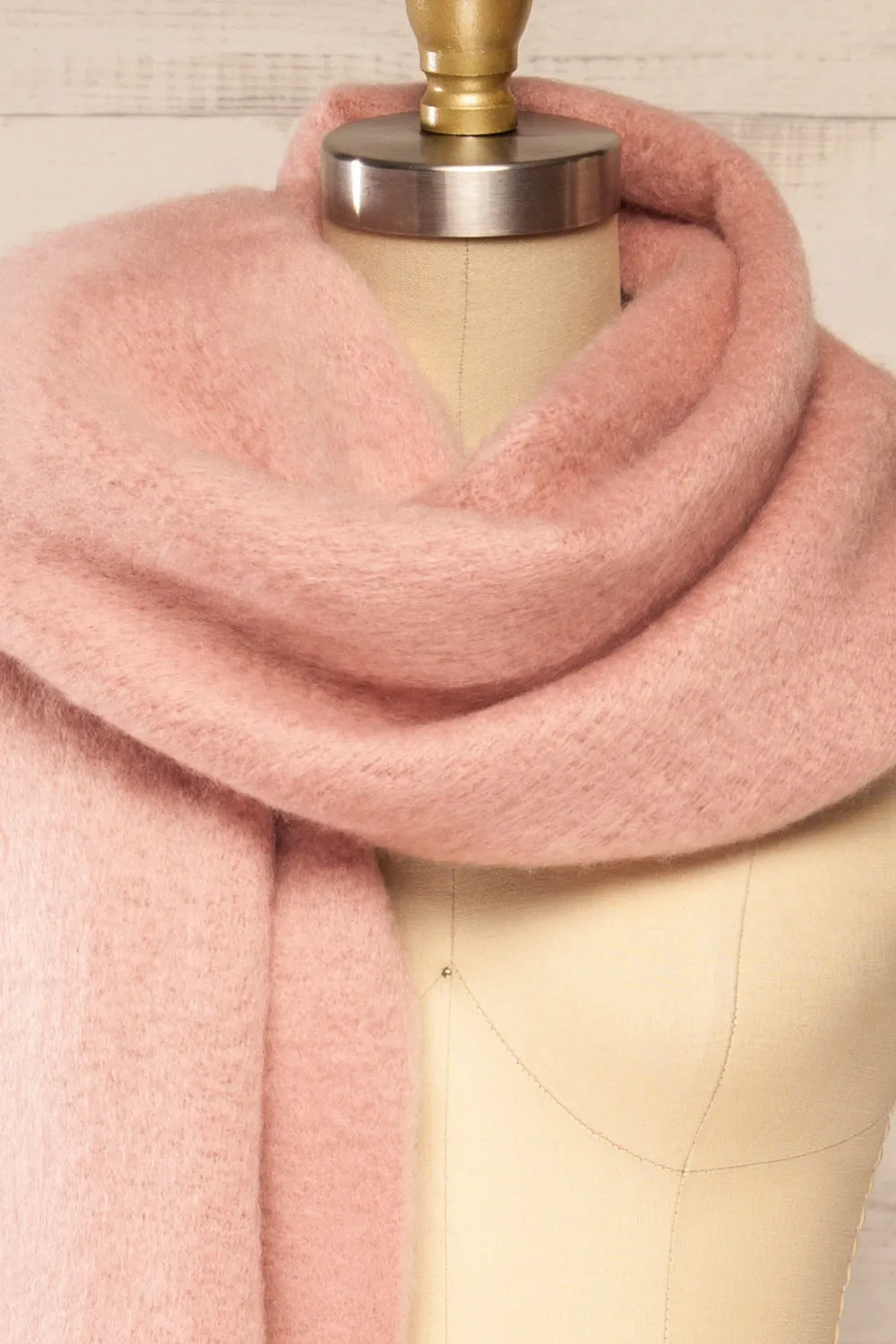 Antananarivo | Soft Knit Blush Scarf