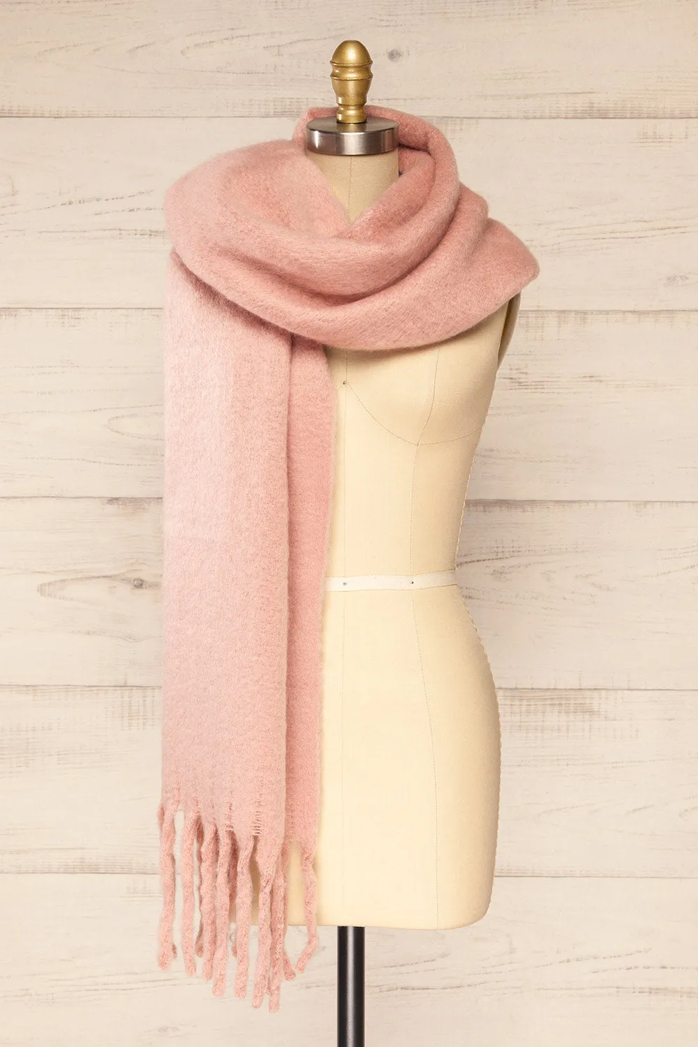 Antananarivo | Soft Knit Blush Scarf