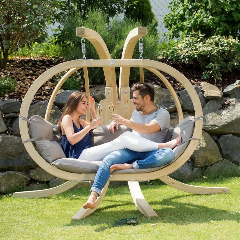 Globo Royal Double Swing and Stand Set