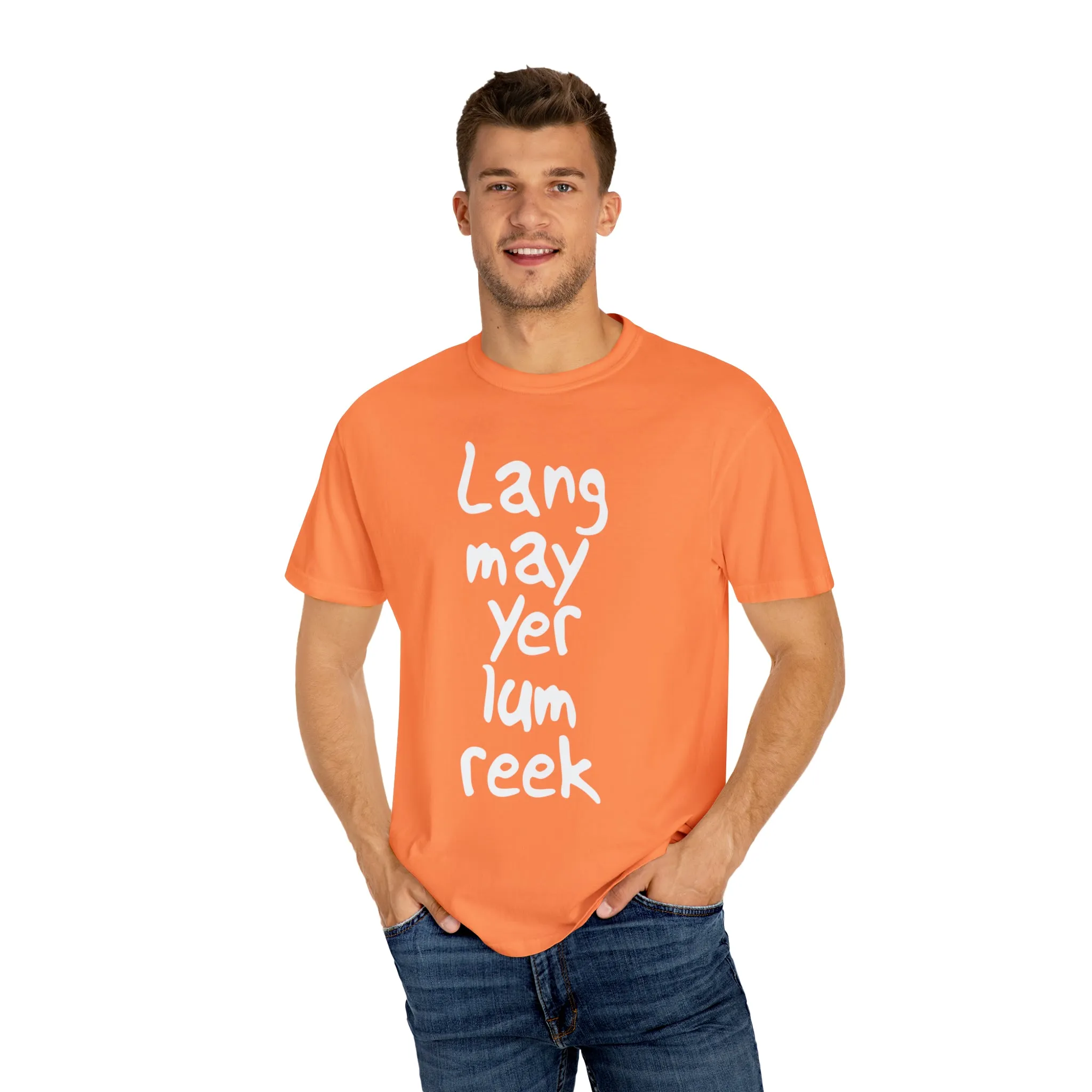 Lang May Yer Lum Reek Unisex Tee: Celebrating Scotland