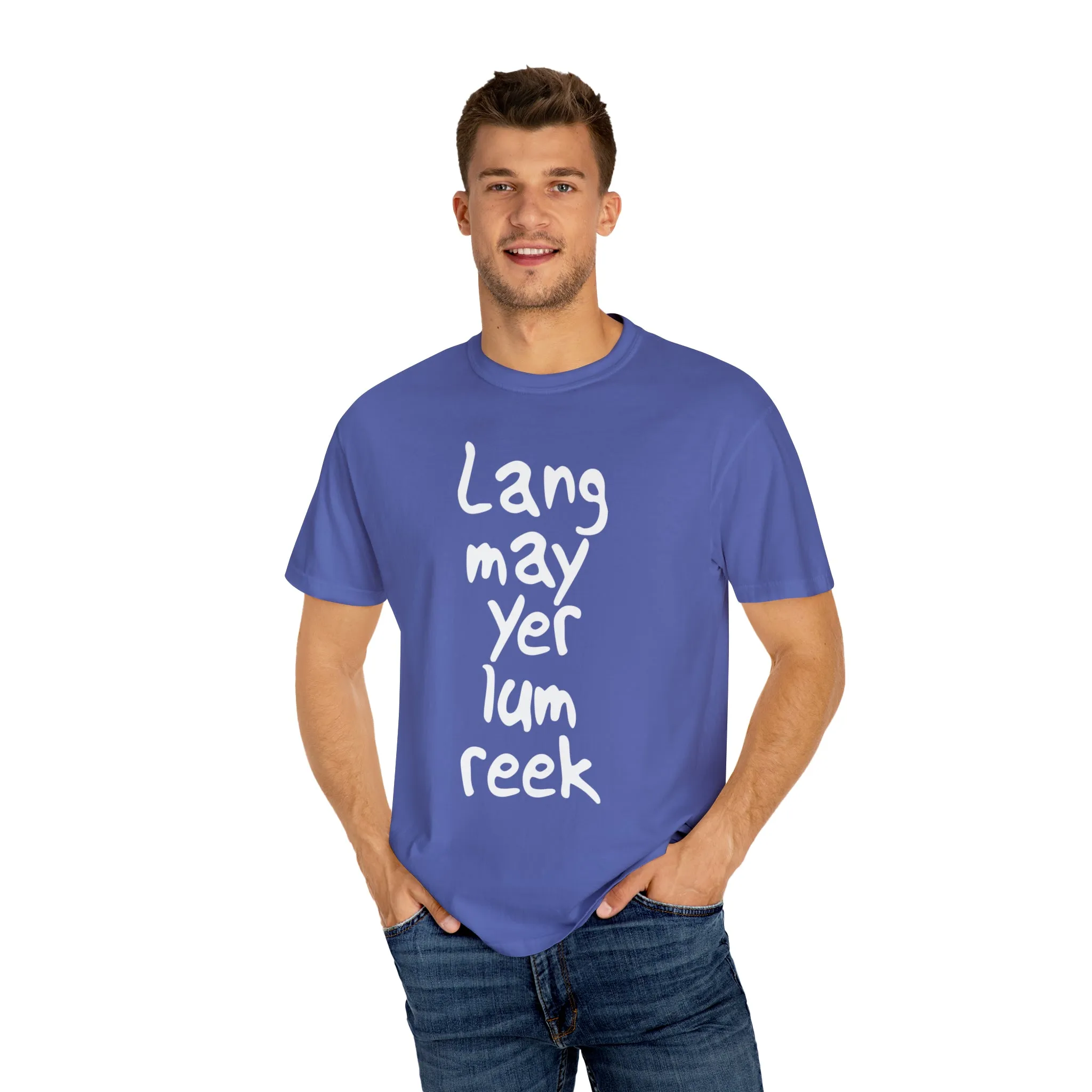 Lang May Yer Lum Reek Unisex Tee: Celebrating Scotland