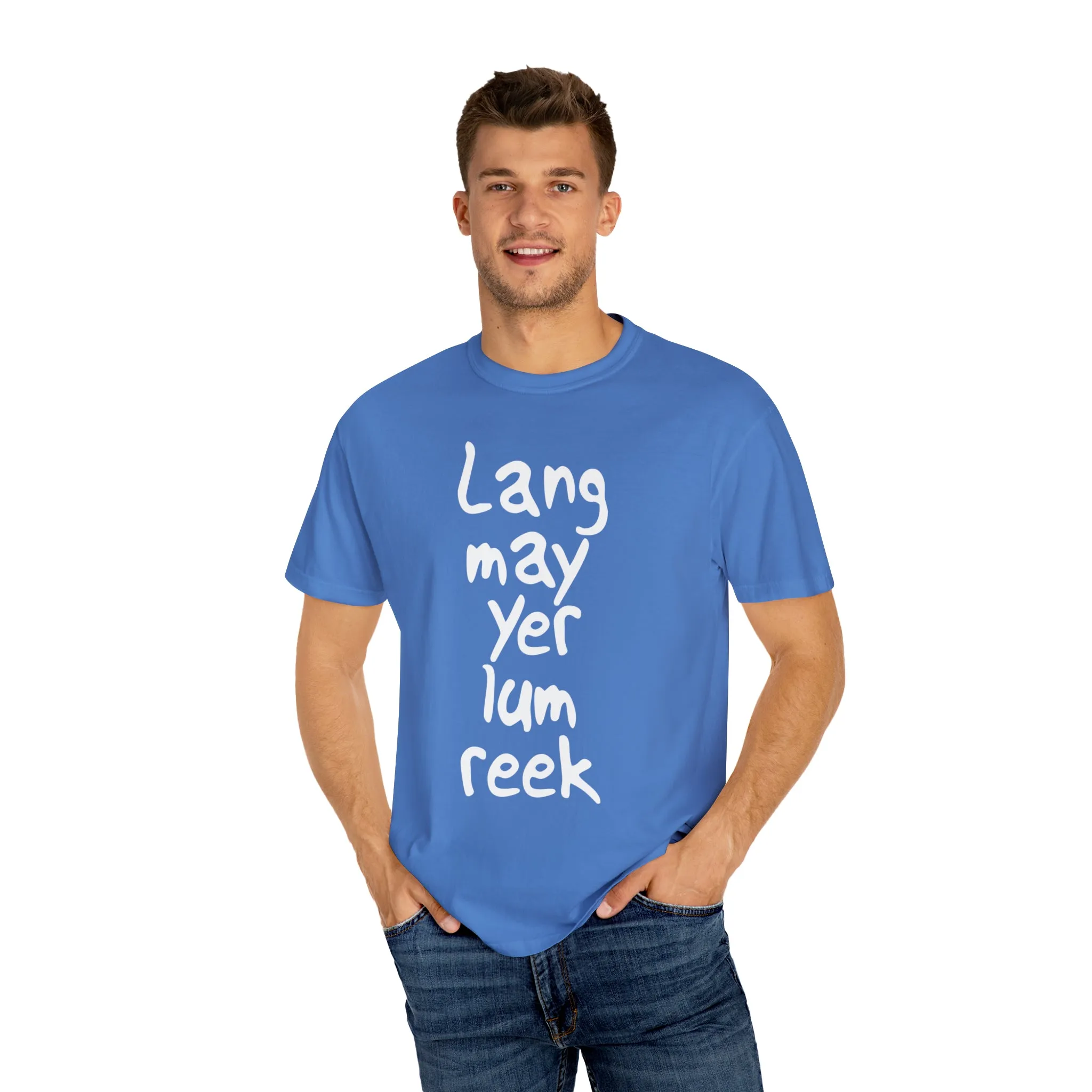 Lang May Yer Lum Reek Unisex Tee: Celebrating Scotland