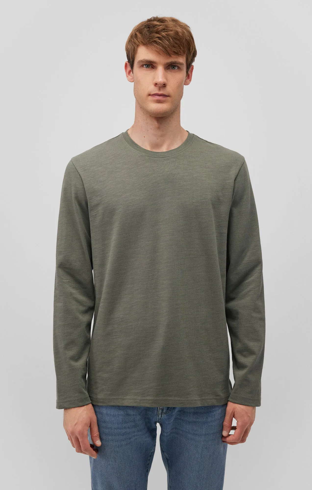 LONG SLEEVE CREW NECK T-SHIRT IN MULLED BASIL