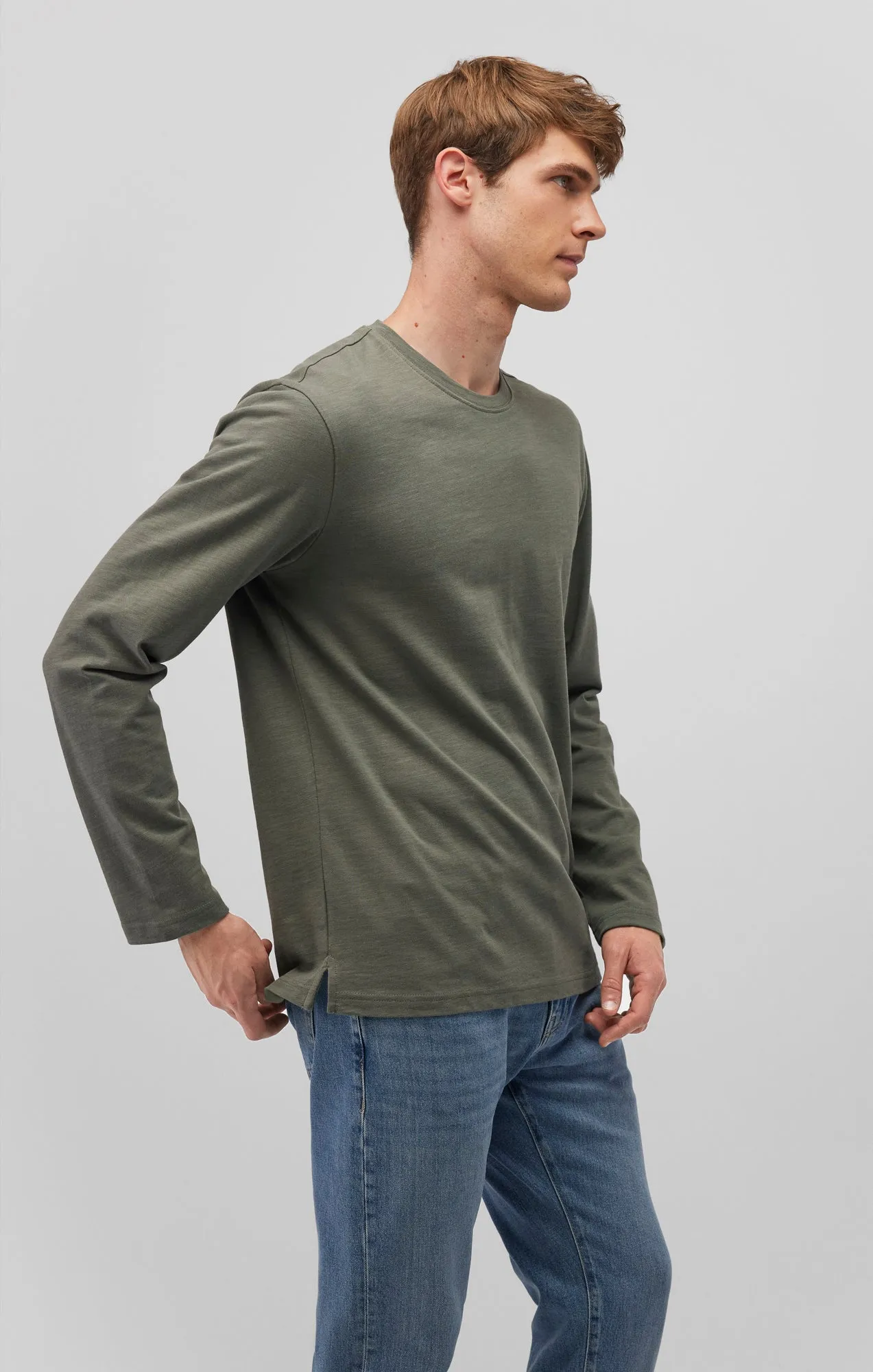 LONG SLEEVE CREW NECK T-SHIRT IN MULLED BASIL