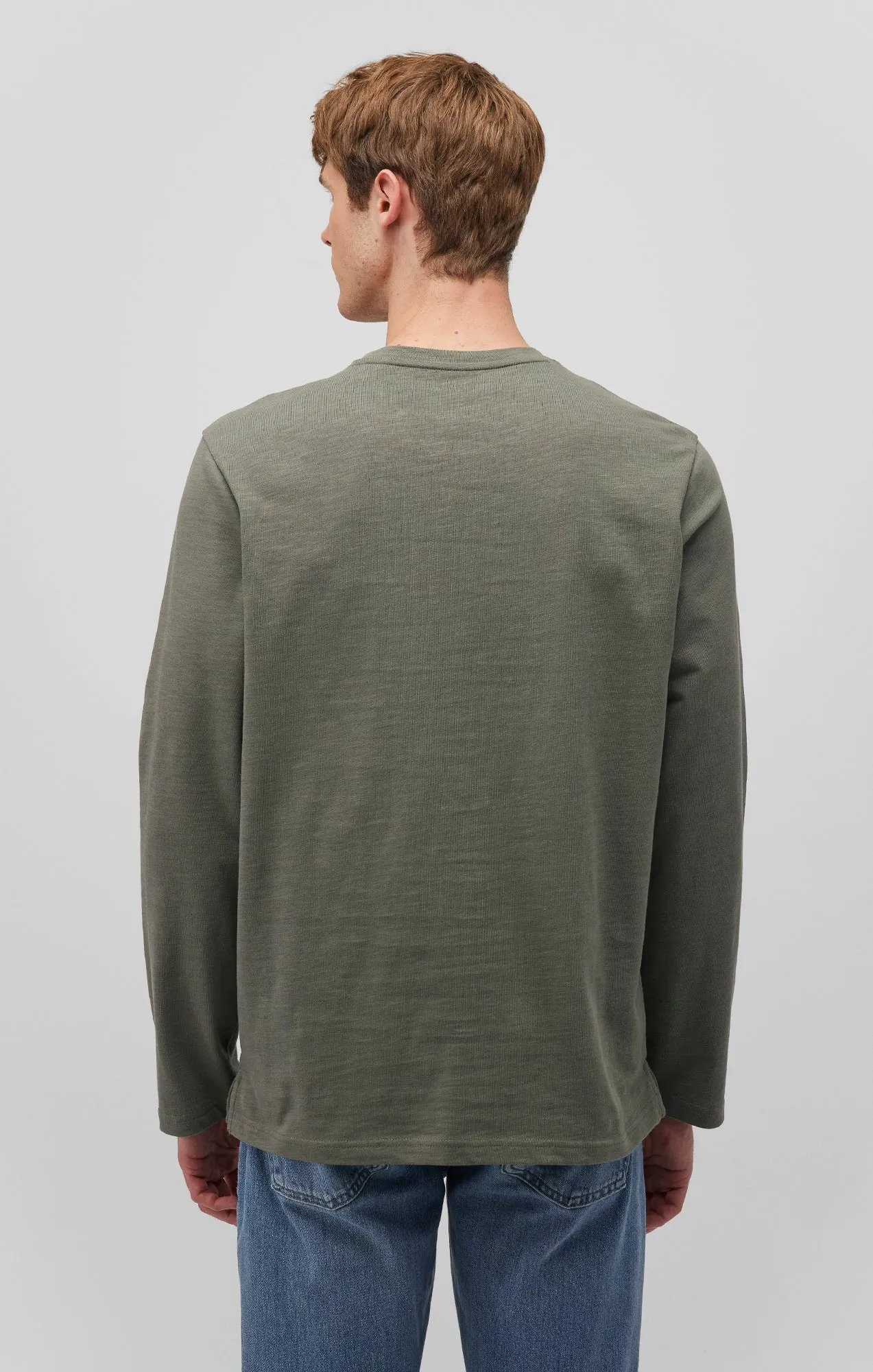 LONG SLEEVE CREW NECK T-SHIRT IN MULLED BASIL