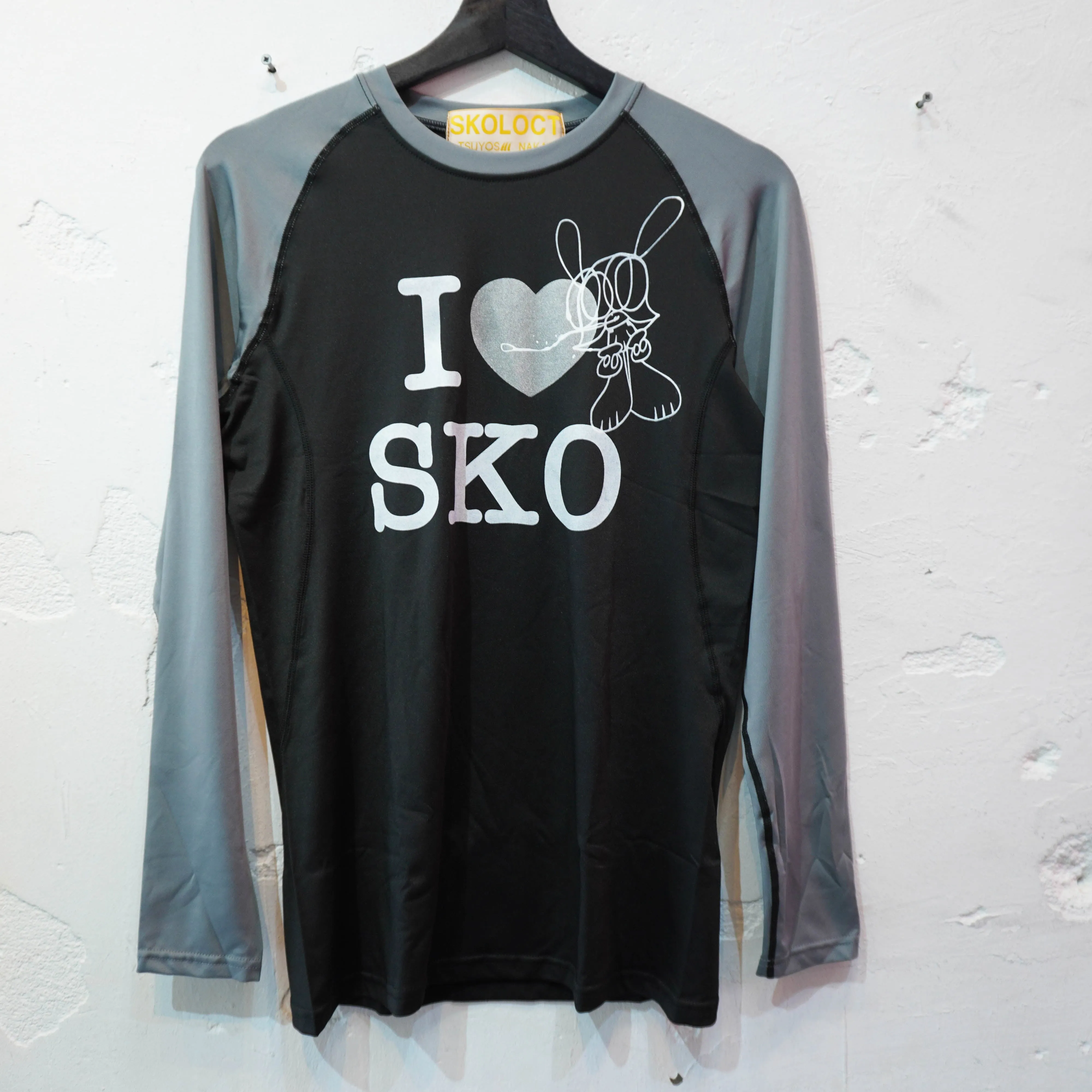 LOVE SKO CROSS/SPORTY L/S T-SHIRT