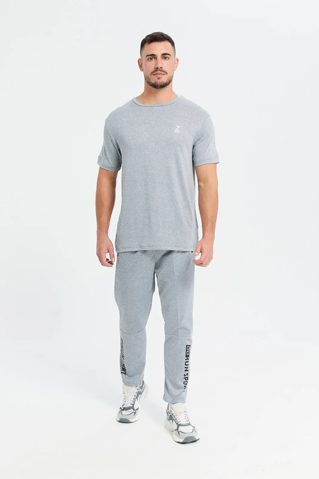 Men Grey Solid Active T-Shirt