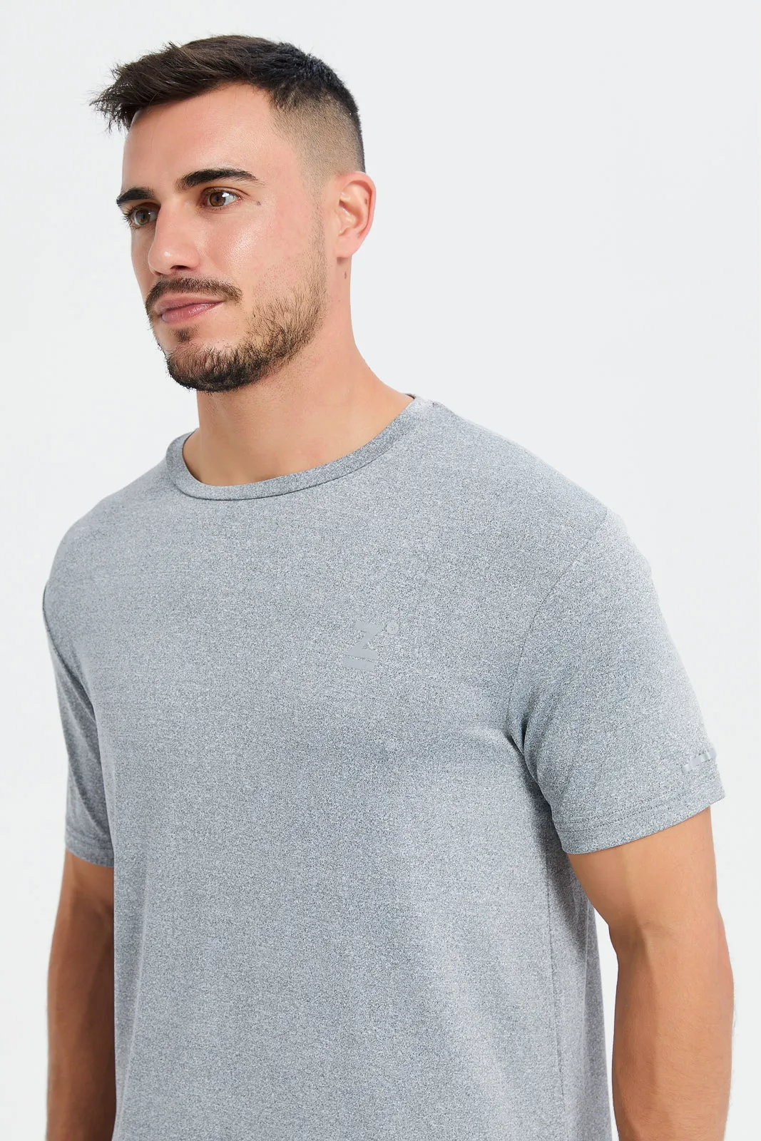 Men Grey Solid Active T-Shirt
