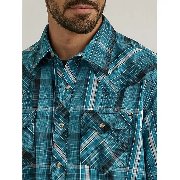 MEN'S WRANGLER LONG SLEEVE FASHION WESTERN SNAP PLAID SHIRT IN CERULEAN PLAID