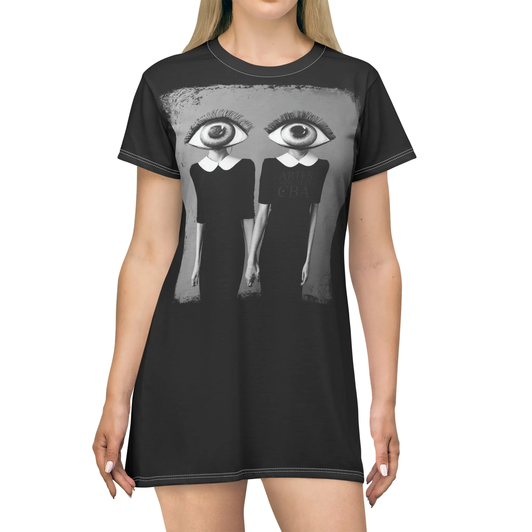 Mieadas CBA Artes VisualesT-Shirt Dress (AOP) by Insignia
