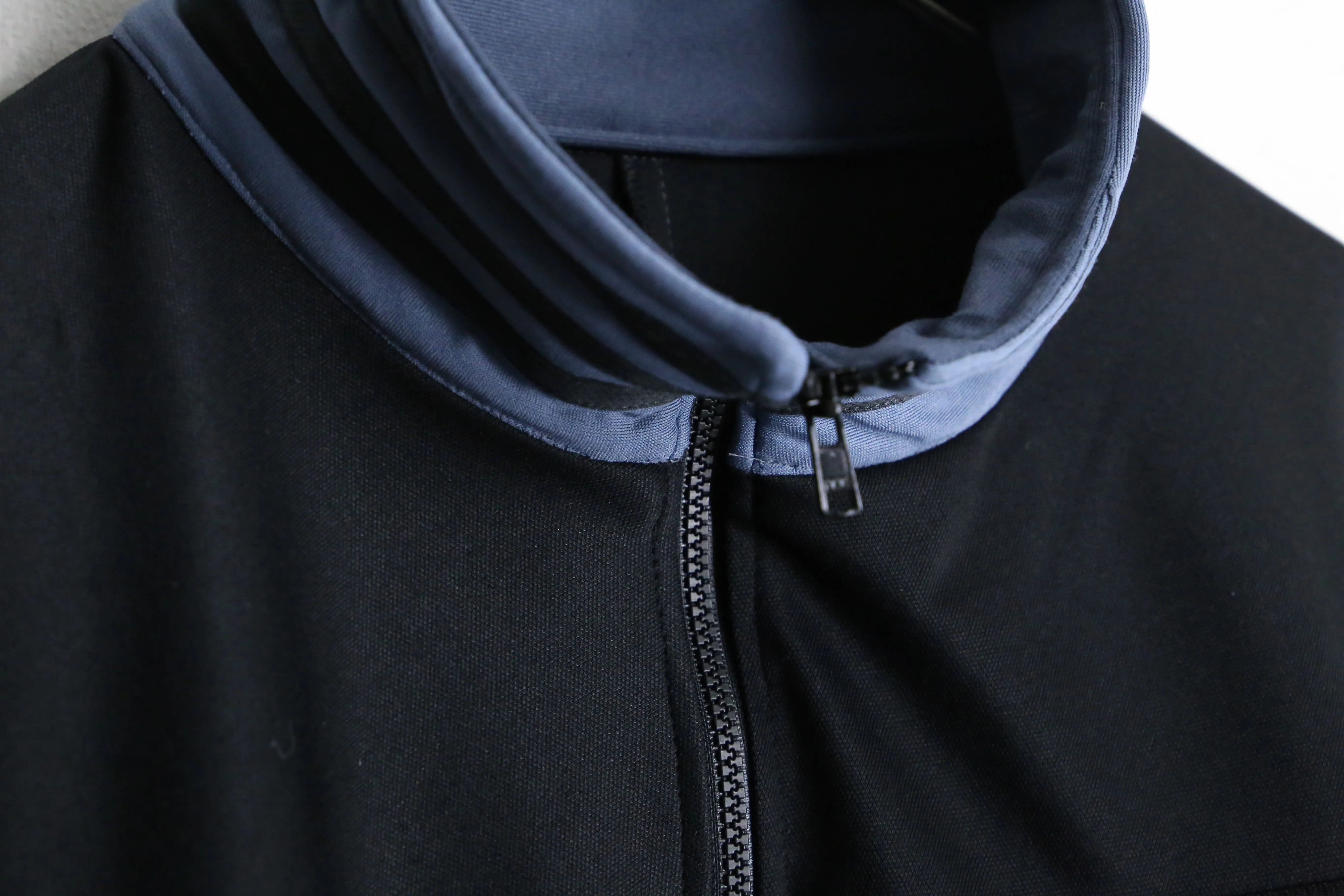 "Re:make" many line patchwork loose track jacket