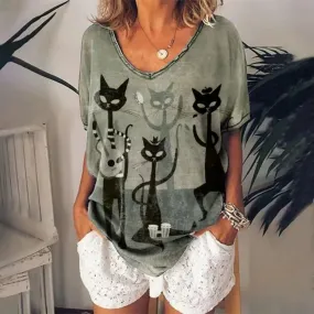 Retro Anime Cat Graphic Women's T-Shirt - Summer Streetwear Chic