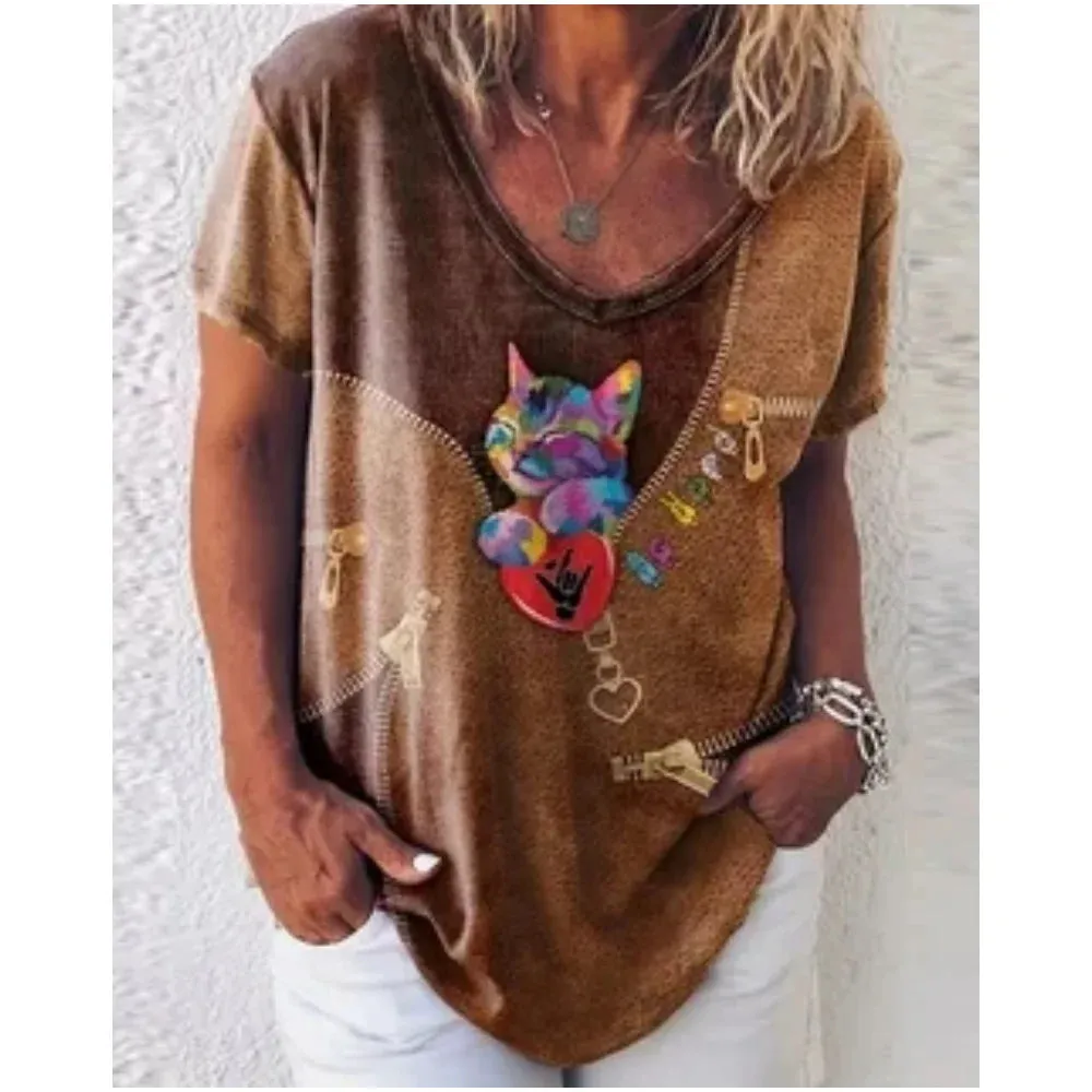 Retro Anime Cat Graphic Women's T-Shirt - Summer Streetwear Chic