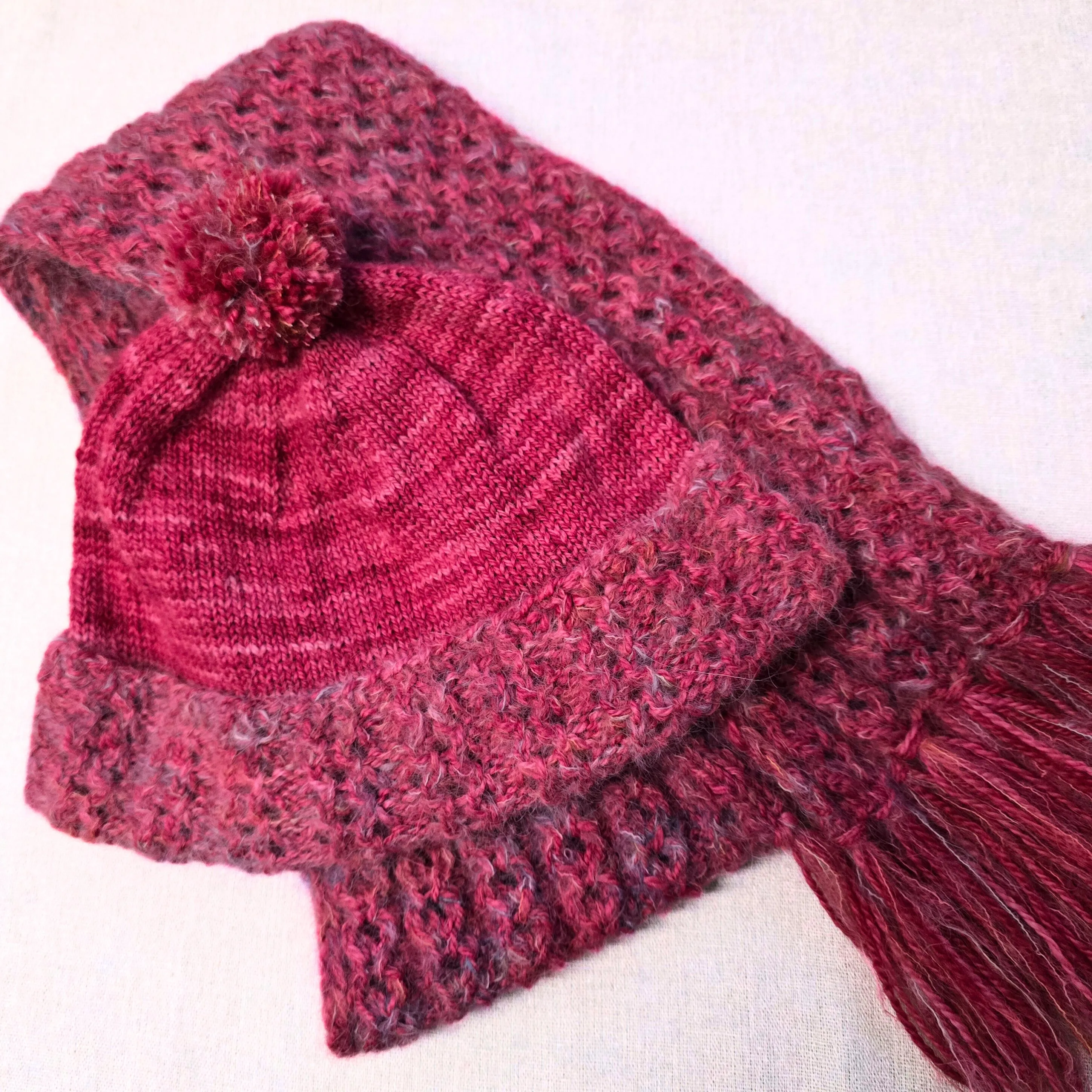 Sophia's Hat & Scarf Knitting Kit, in Eight Colors