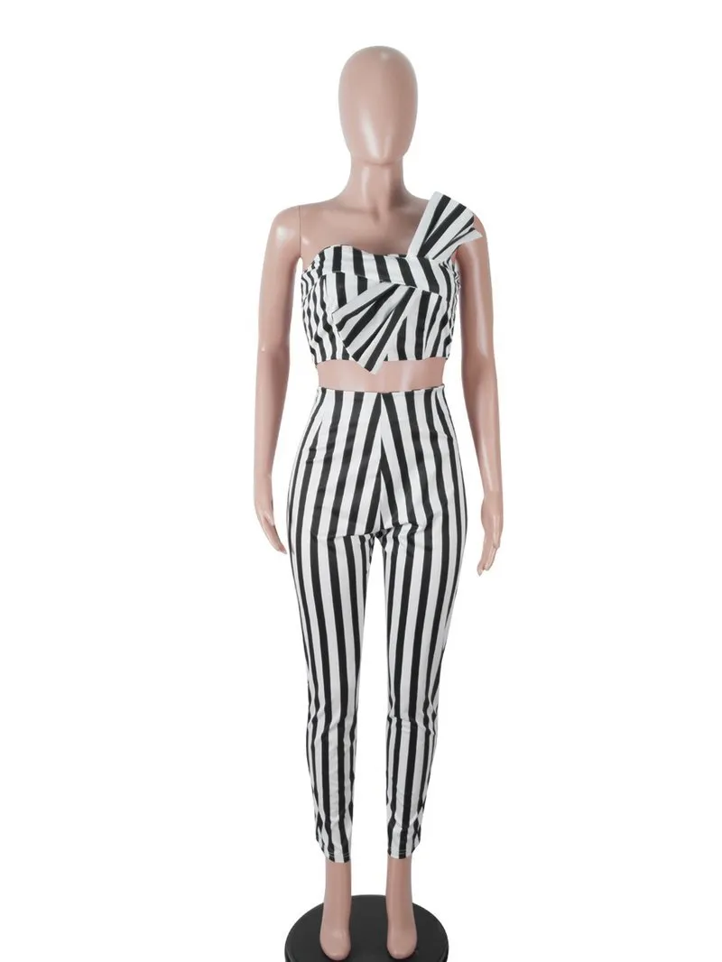 The Latest Boat Neck Bow Striped Set