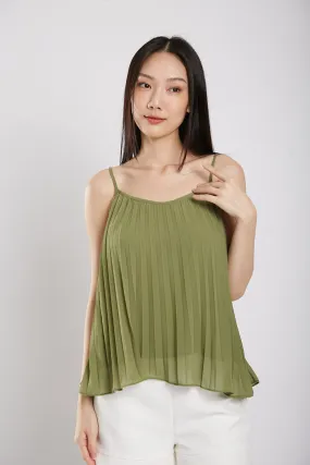 Valeria Pleat Top in Alamosa Green