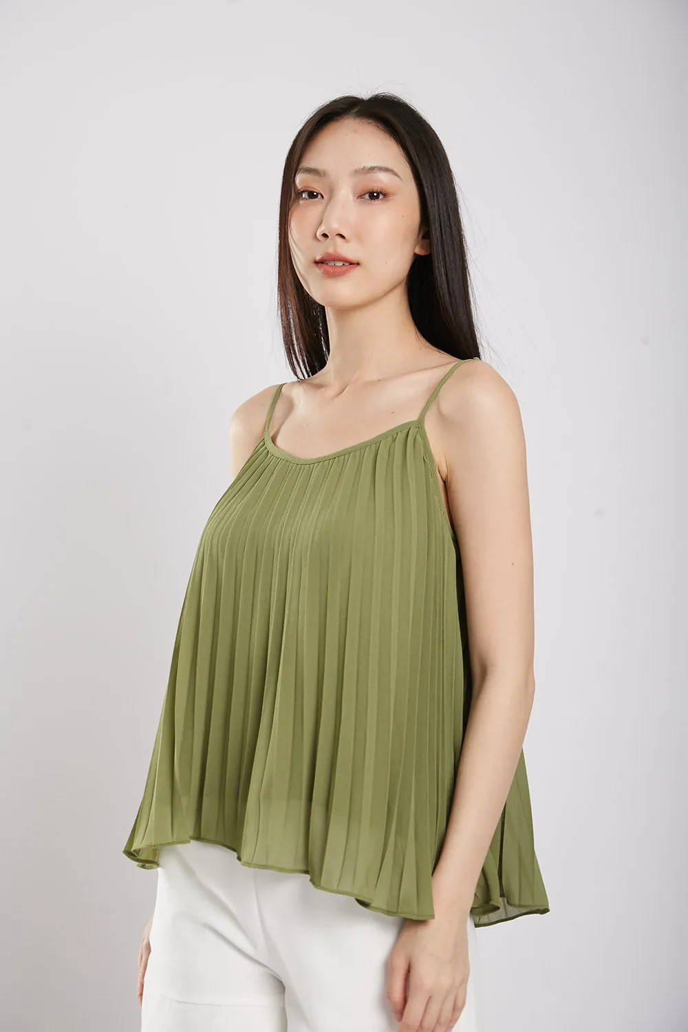 Valeria Pleat Top in Alamosa Green